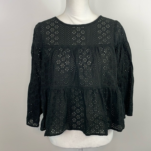 Madewell Black Eyelet Tiered Button Back Long Sleeve Blouse/Top. Size XXS. - Picture 1 of 14